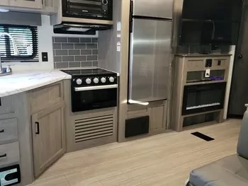 2021 Keystone Rv Hideout 28BHSWE - Travel Trailer RV on RVnGO.com