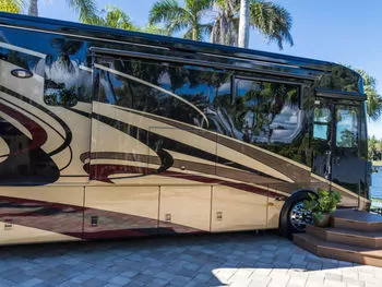2015 Newmar Mountain Aire 4553 - Class A RV on RVnGO.com
