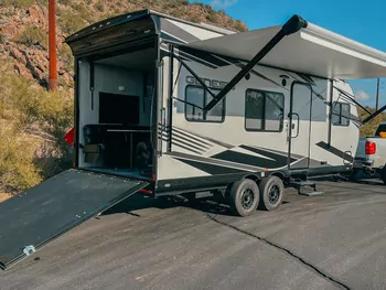 2022 Genesis Supreme 2114 LE - Toy Hauler RV on RVnGO.com