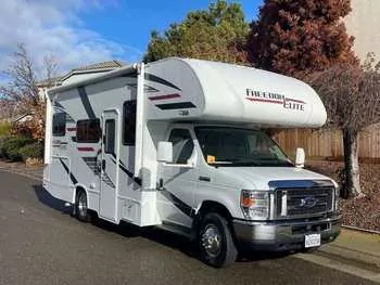 2019 Thor Motor Coach Freedom Elite - Class C RV on RVnGO.com