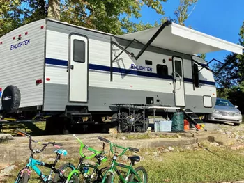 2021 Flagstaff 27BHS - Travel Trailer RV on RVnGO.com