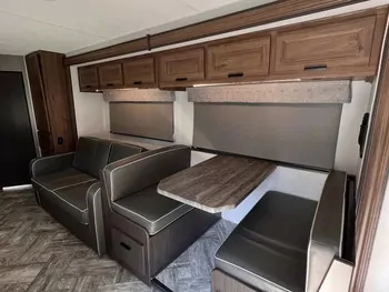 2022 Forest River Sunseeker 2550DSLE - Class C RV on RVnGO.com