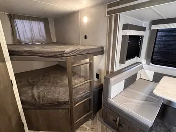 2022 Forest River Salem Cruise Lite 240Bhxl - Travel Trailer RV on RVnGO.com