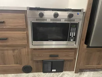 2023 Forest River Sunseeker 2850SLE - Class C RV on RVnGO.com