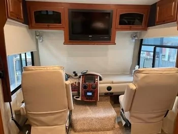 2011 Four Winds Windsport 32V - Class A RV on RVnGO.com