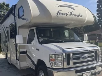 2018 Thor Fourwinds 26B - Class C RV on RVnGO.com