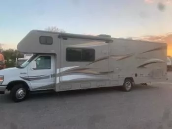 2014 Winnebago minnie winnie - Class C RV on RVnGO.com