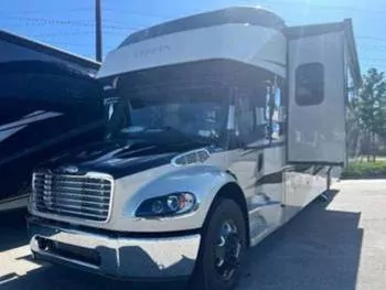 2020 Tiffin Motorhomes ALLEGRO BAY 38 AB - Class C RV on RVnGO.com