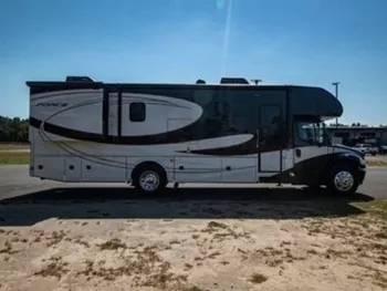 2019 Dynamax Dynamax Force - Class C RV on RVnGO.com