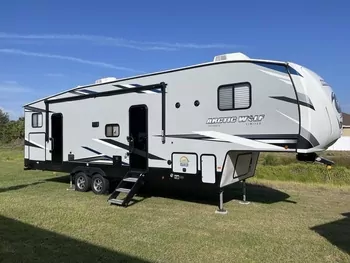 2022 Forest River Cherokee  - Fifth Wheel RV on RVnGO.com
