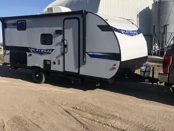 2022 Forest River Platinum Salem FSX178BHSK - Travel Trailer RV on RVnGO.com