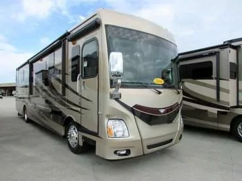 2016 Fleetwood DISCOVERY 37R - Class A RV on RVnGO.com