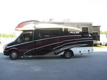 2019 Fleetwood Pulse - Class C RV on RVnGO.com