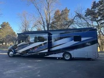 2020 Renegade VERONA LE 40 - Class C RV on RVnGO.com