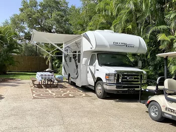 2019 Thor Motor Coach Freedom Elite 22HE - Class C RV on RVnGO.com
