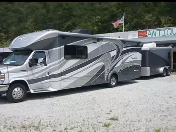 2013 Winnebago Itssca Cambrio - Class C RV on RVnGO.com