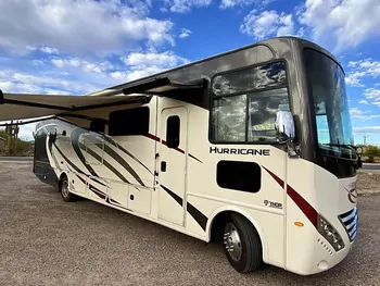 2020 Thor Hurricane 34R - Class A RV on RVnGO.com