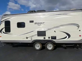 2017 Keystone Hideout 19FLBWE - Travel Trailer RV on RVnGO.com