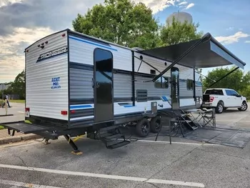 Shasta Travel Trailer Review: 3 Bunkhouse Travel Trailers - Castle Country  RV Blog