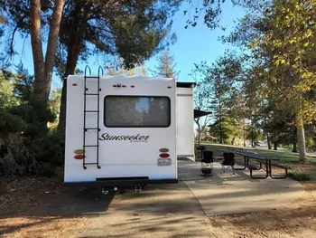 2018 Forest River 33' SUNSEEKER - Class C RV on RVnGO.com
