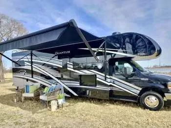 2023 Thor Quantum LF31 - Class C RV on RVnGO.com