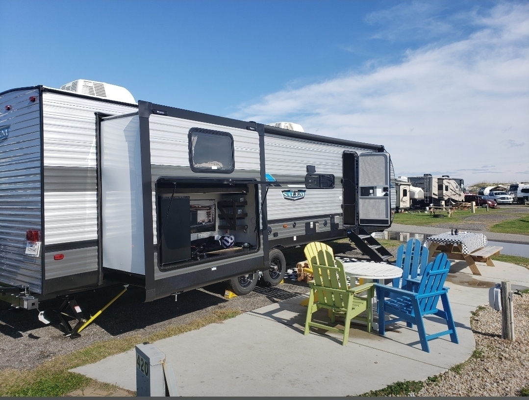2020 Forest River 31KQBTS