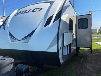 2021 Keystone Rv Bullet 243BHSWE - Travel Trailer RV on RVnGO.com