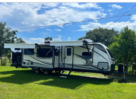 Lost in Paradise 2-bedroom Bungalow 