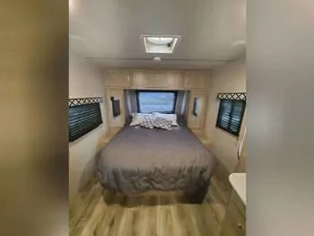 2020 Coachmen Freedom Express Ultra - Travel Trailer RV on RVnGO.com