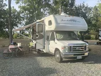 2009 Jamboree Sport 25G - Class C RV on RVnGO.com