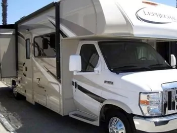2017 Coachmen laprechaunt 320BH Ford 450 - Class C RV on RVnGO.com