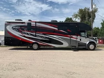 2021 Jayco 37TS - Class C RV on RVnGO.com