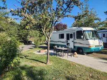 1996 Ford Cruise Master  - Class A RV on RVnGO.com