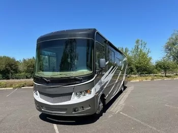 2013 Forest River Georgetown LX - Class A RV on RVnGO.com