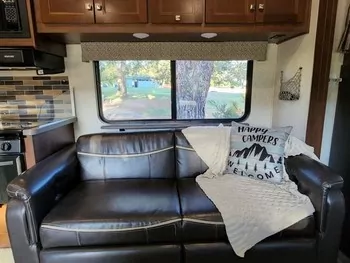 2018 Forest River Sunseeker - Class C RV on RVnGO.com
