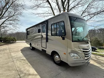 2014 Fleetwood Storm - Class A RV on RVnGO.com