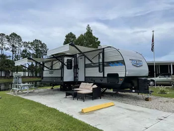2022 Forest River Salem 27RE - Travel Trailer RV on RVnGO.com