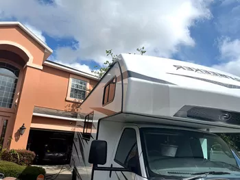 2023 Forest River SUNSEEKER LE - Class C RV on RVnGO.com