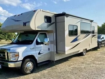 2020 Winnebago MINNIE WINNIE 31K - Class C RV on RVnGO.com
