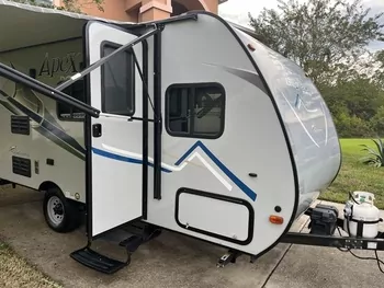 2017 Coachmen Spirit Of America apex - Travel Trailer RV on RVnGO.com