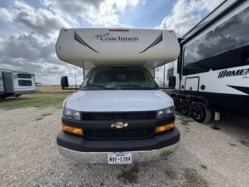 2018 Freelander FLC26RSC - Class C RV on RVnGO.com