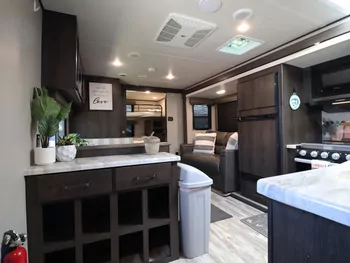 2022 Grand Design 297QB - Travel Trailer RV on RVnGO.com