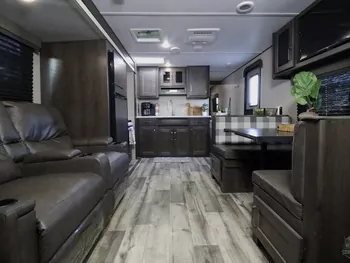 2023 Grand Design 297QB - Travel Trailer RV on RVnGO.com