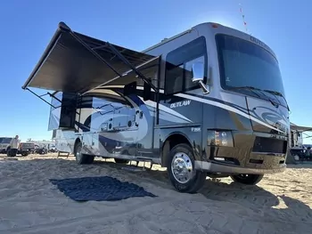 2018 Thor Outlaw 38RE - Class A RV on RVnGO.com