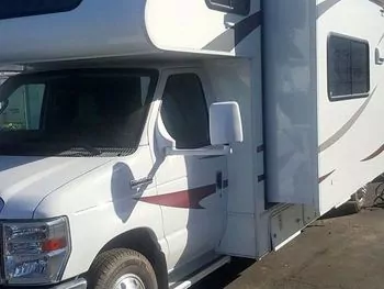 2011 Coachmen Freelander 29QB - Class C RV on RVnGO.com