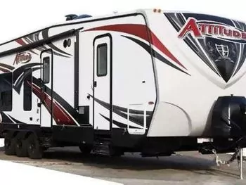 2017 Eclipse Rv Attitude 31' - Toy Hauler RV on RVnGO.com
