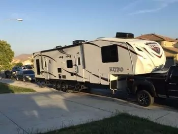 2013 Forest River Forest River Nitro - Fifth Wheel RV on RVnGO.com