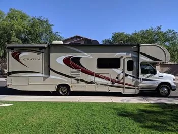 2016 Thor Chateau 31L - Class C RV on RVnGO.com