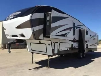 2014 Keystone Cougar 37 - Fifth Wheel RV on RVnGO.com