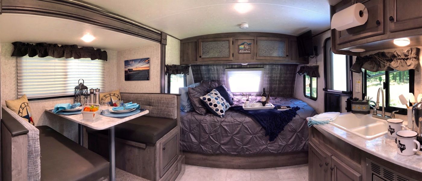 Travel Trailer RV Rental in Richmond, TX - 2019 Apex Nano 193BHS